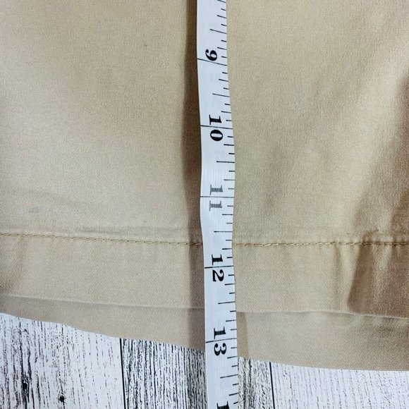 Old Navy Khaki Chino Shorts Sz 6 Mid Rise OGC Summer Casual Stretch Inseam 4.5" - Picture 9 of 10